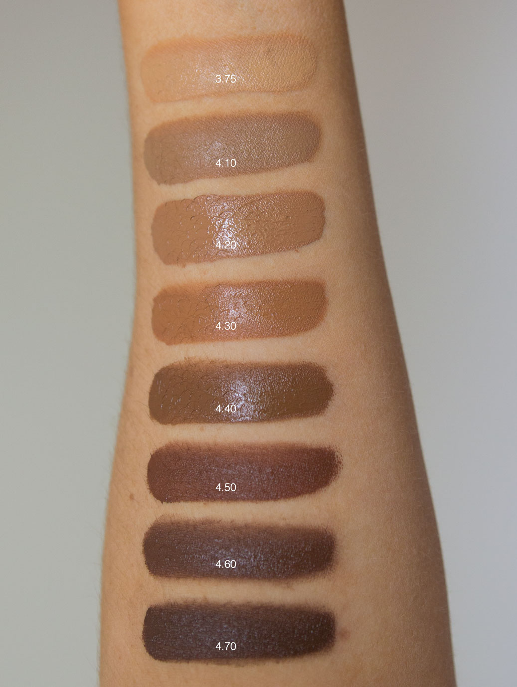 Beauty-Blender-Bounce-Foundation-Swatches-4 Beauty Blender Bounce - Full Review & Swatches.