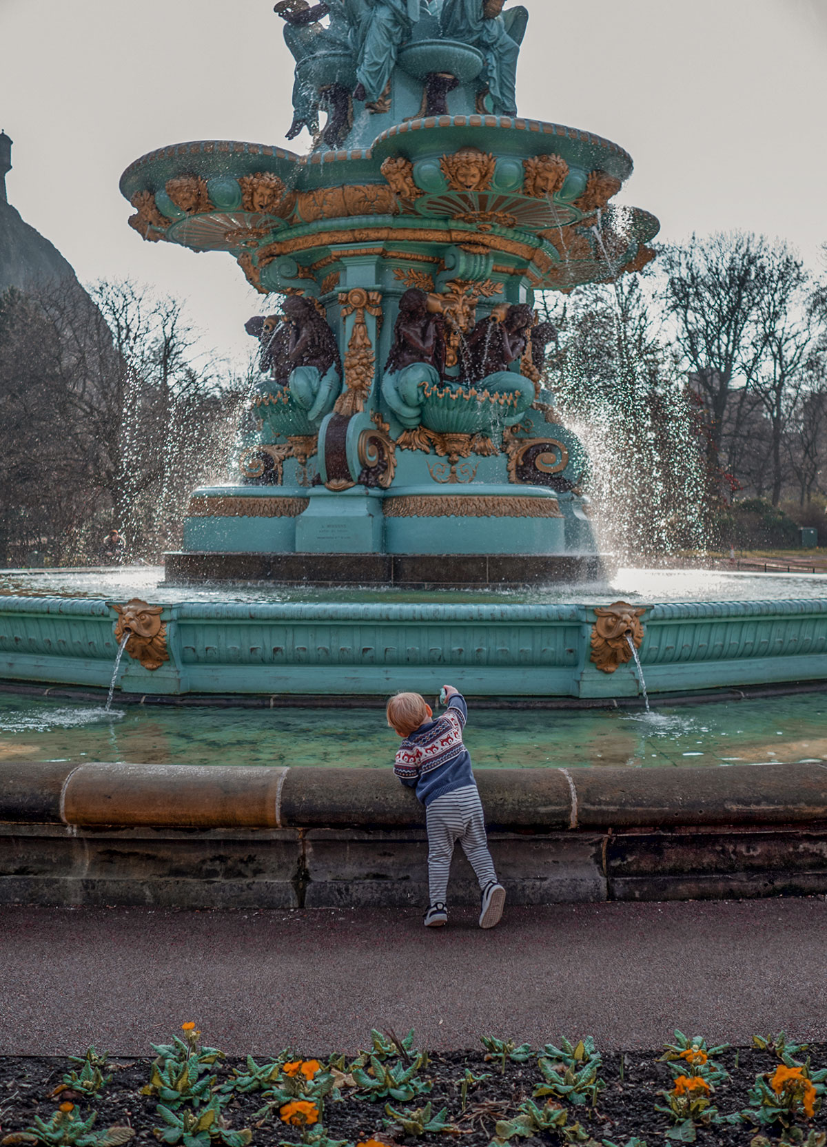 edinburgh photo travel