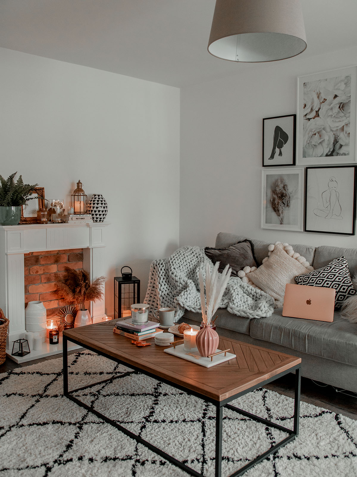 how to create a cosy lounge living room ideas inspiration inspo pinterest decor home