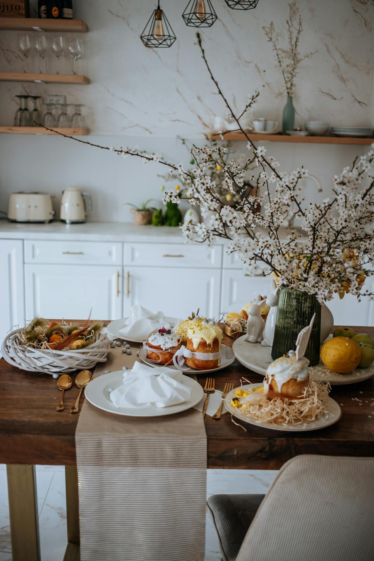 What Is Maximalist Decor And How Can You Achieve it?