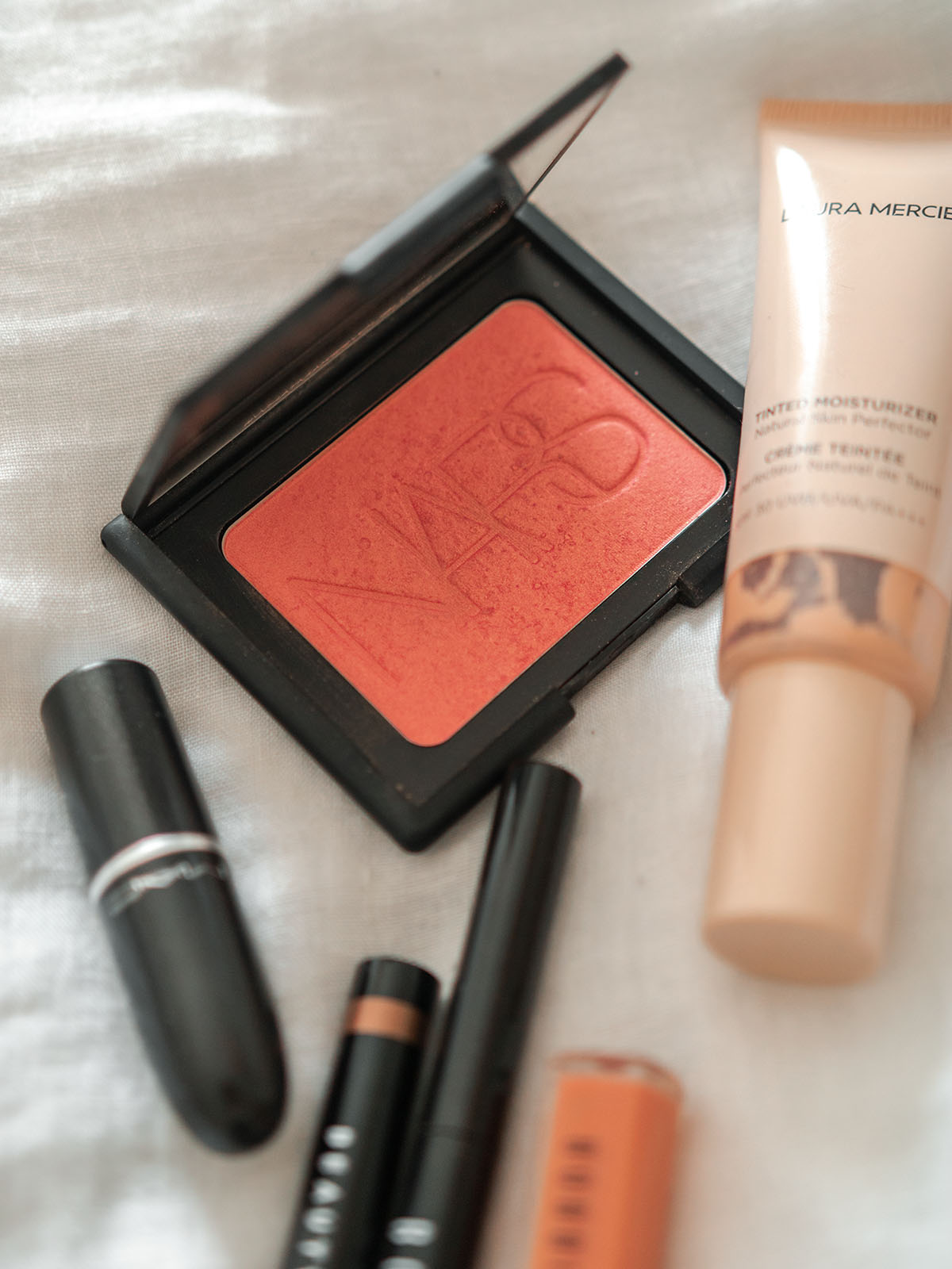 transitional beauty picks makeup skincare autumn autumnal winter dehydrated skin flat lay
