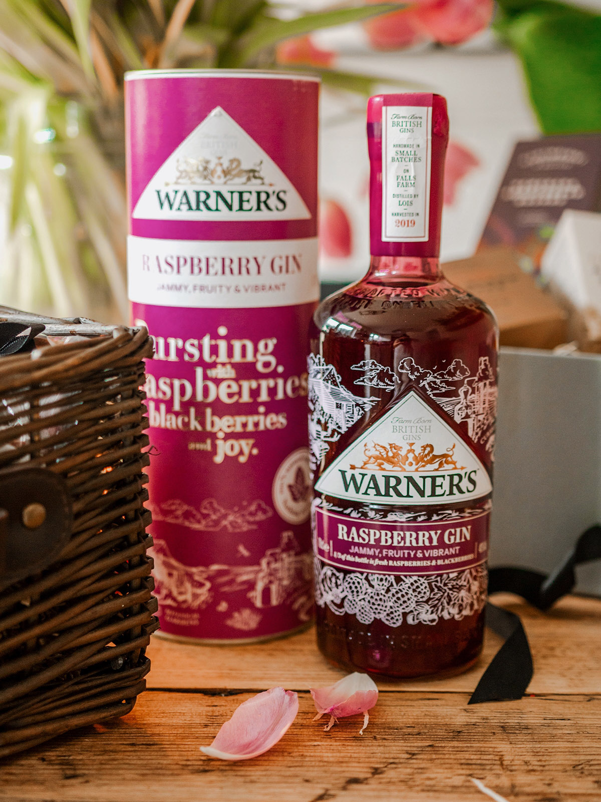 moon pig mother's day gifts gift guide gift ideas mums day mothers day 2021 moonpig