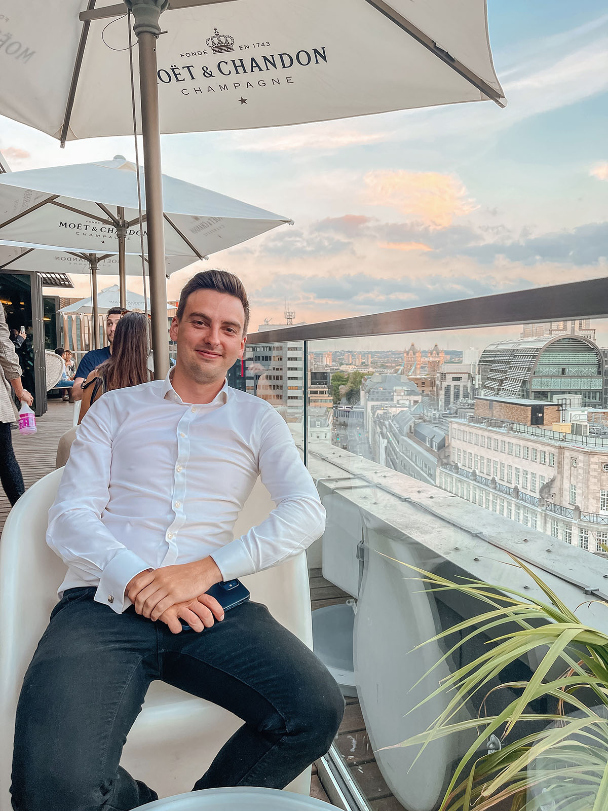 birthday trip london photo diary peggy porschen jin bo law skybar