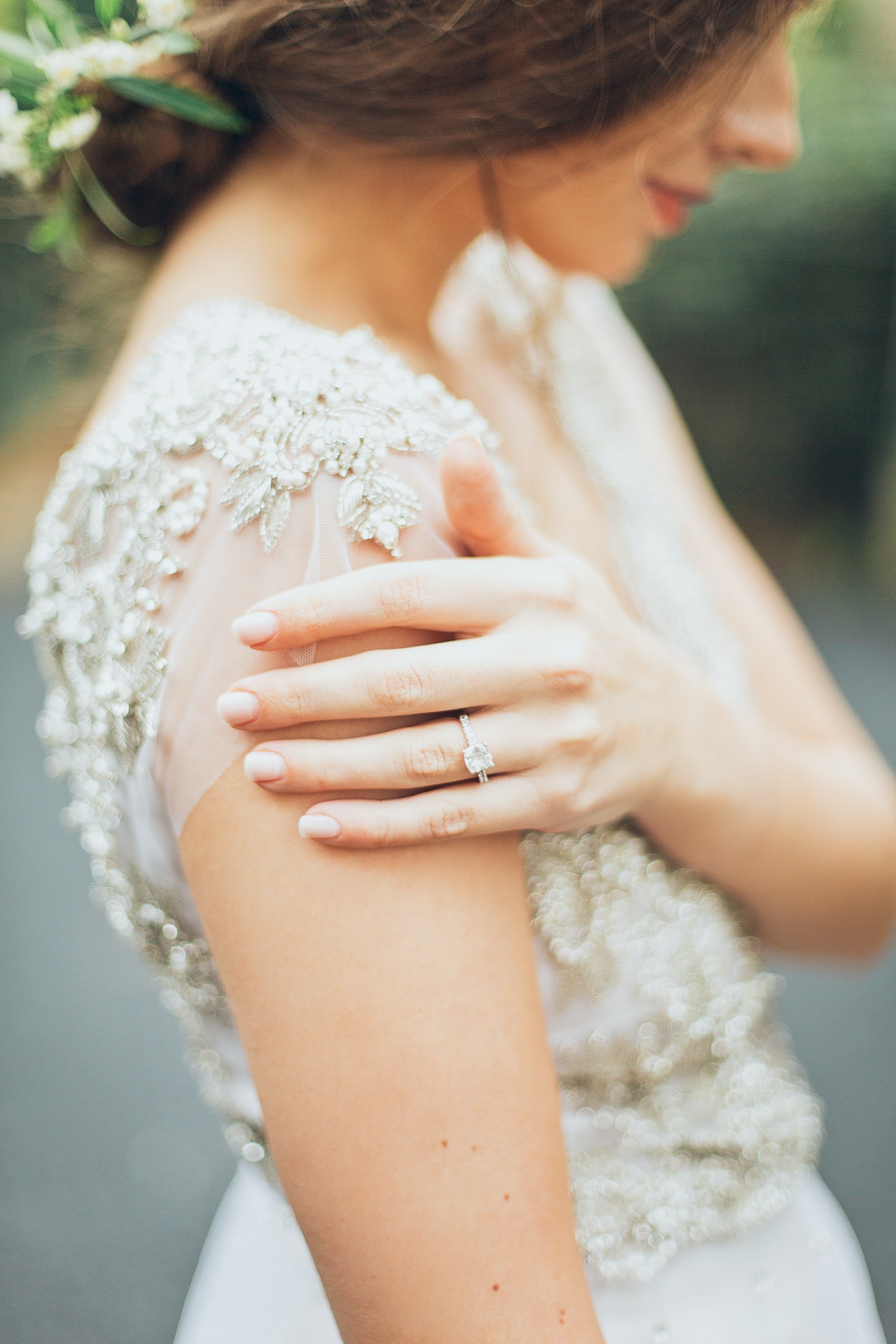 Mistakes To Avoid When Choosing Your Loved One’s Wedding Ring.