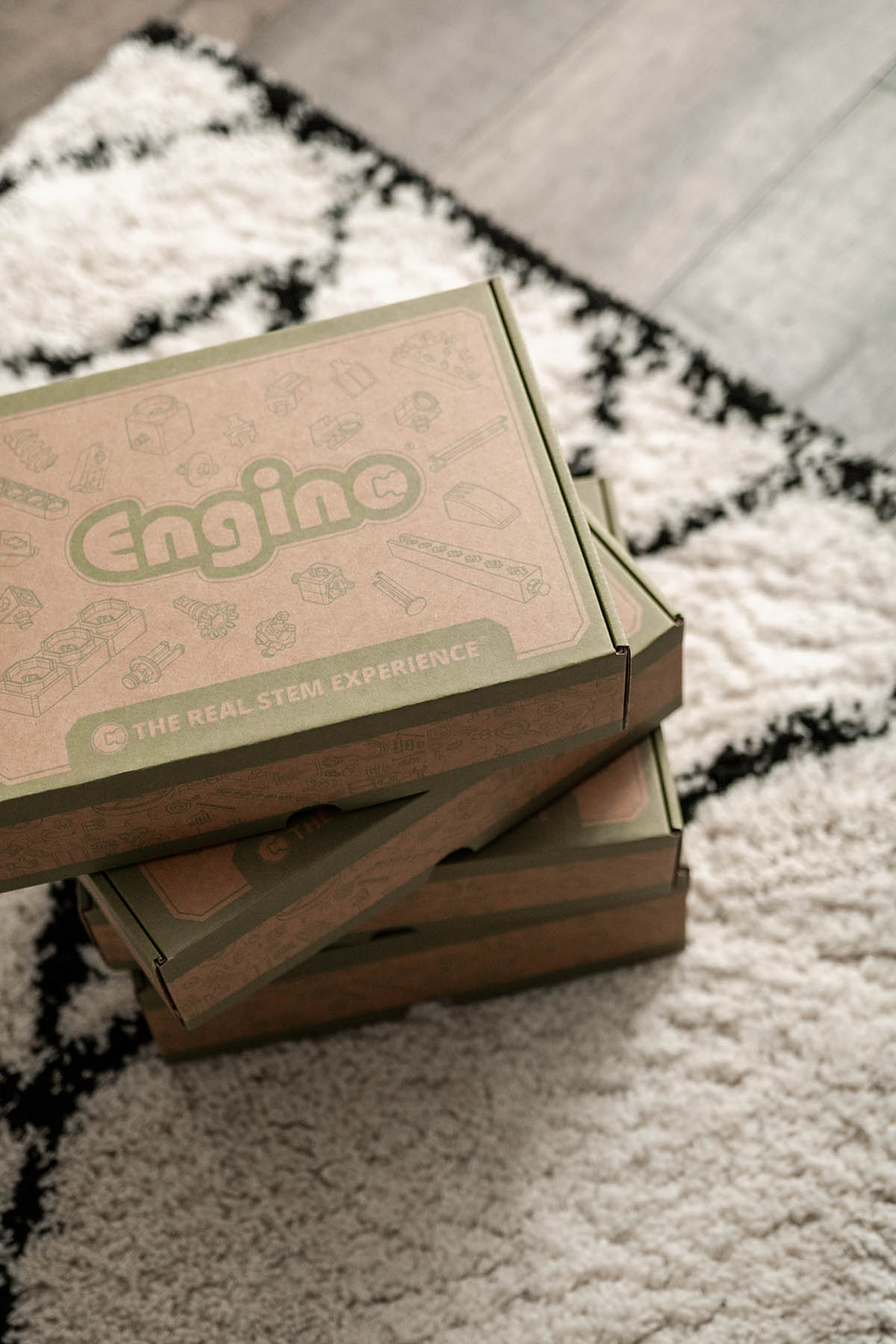 engino toy subscription box kids building children young child