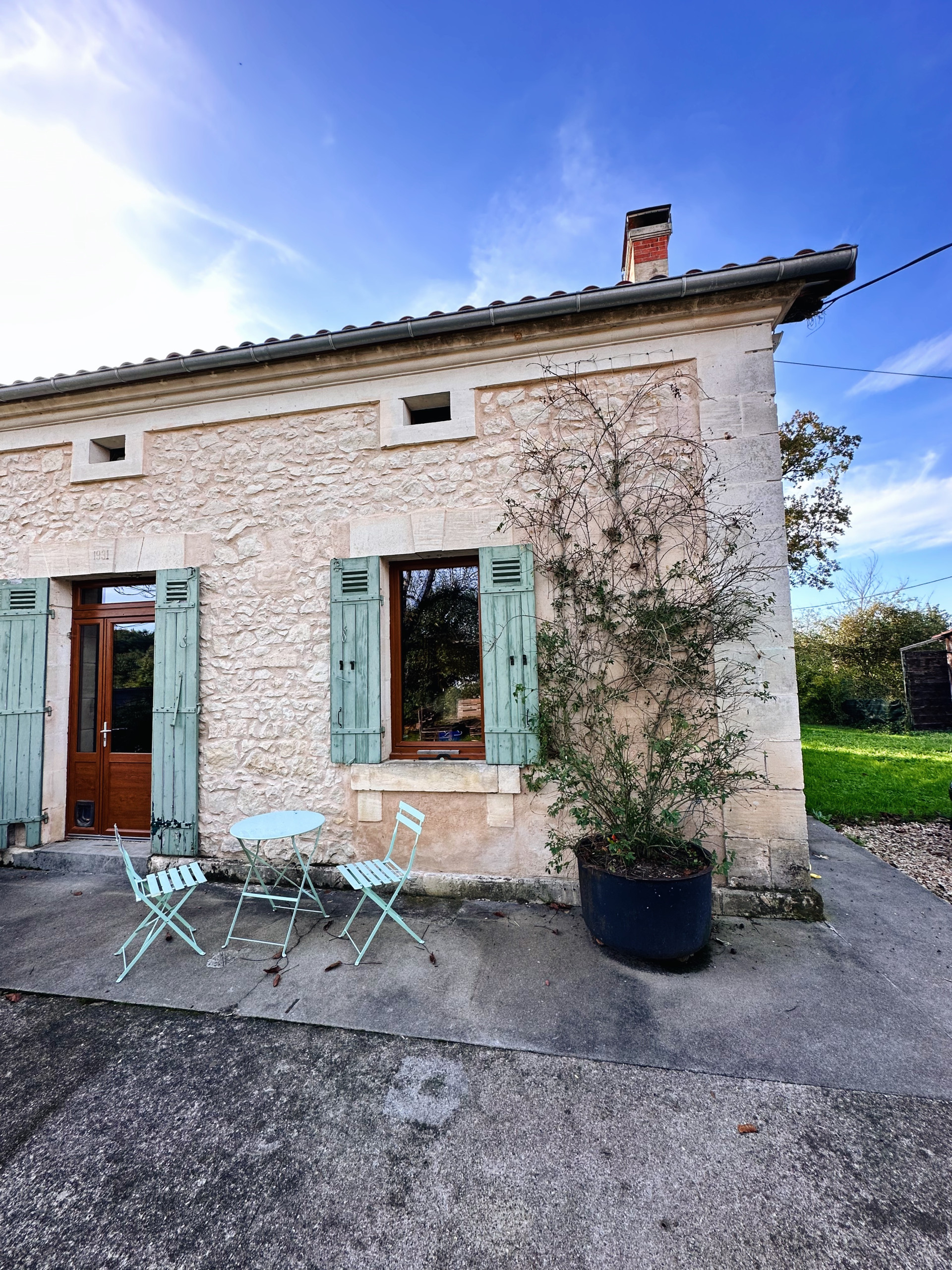 airbnb France French countryside retreat holidays