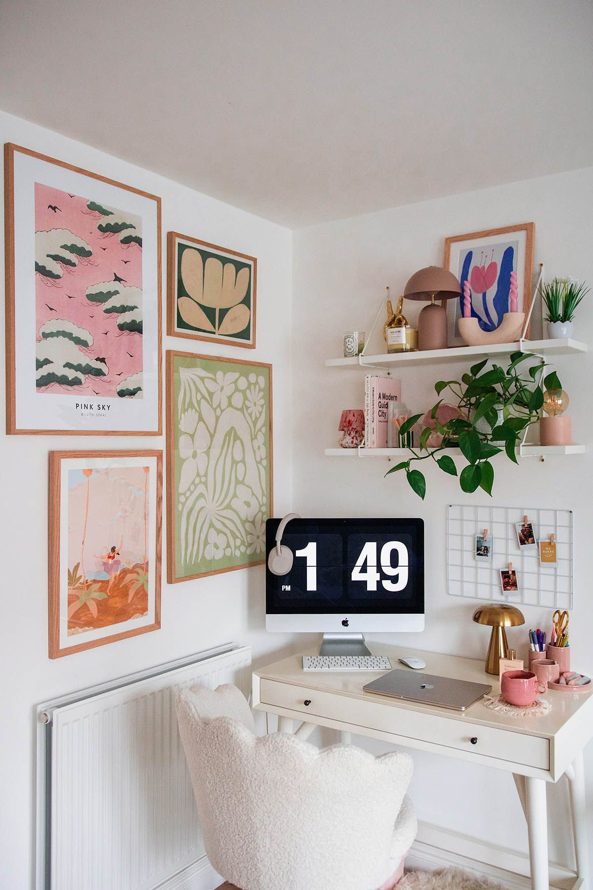 How To Create A Pretty Home Office.