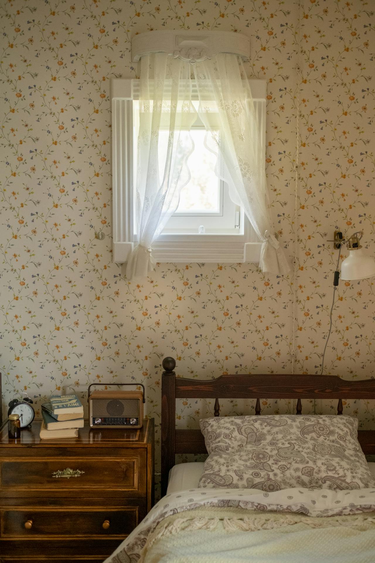 GrandmaCore Bedroom Inspiration.
