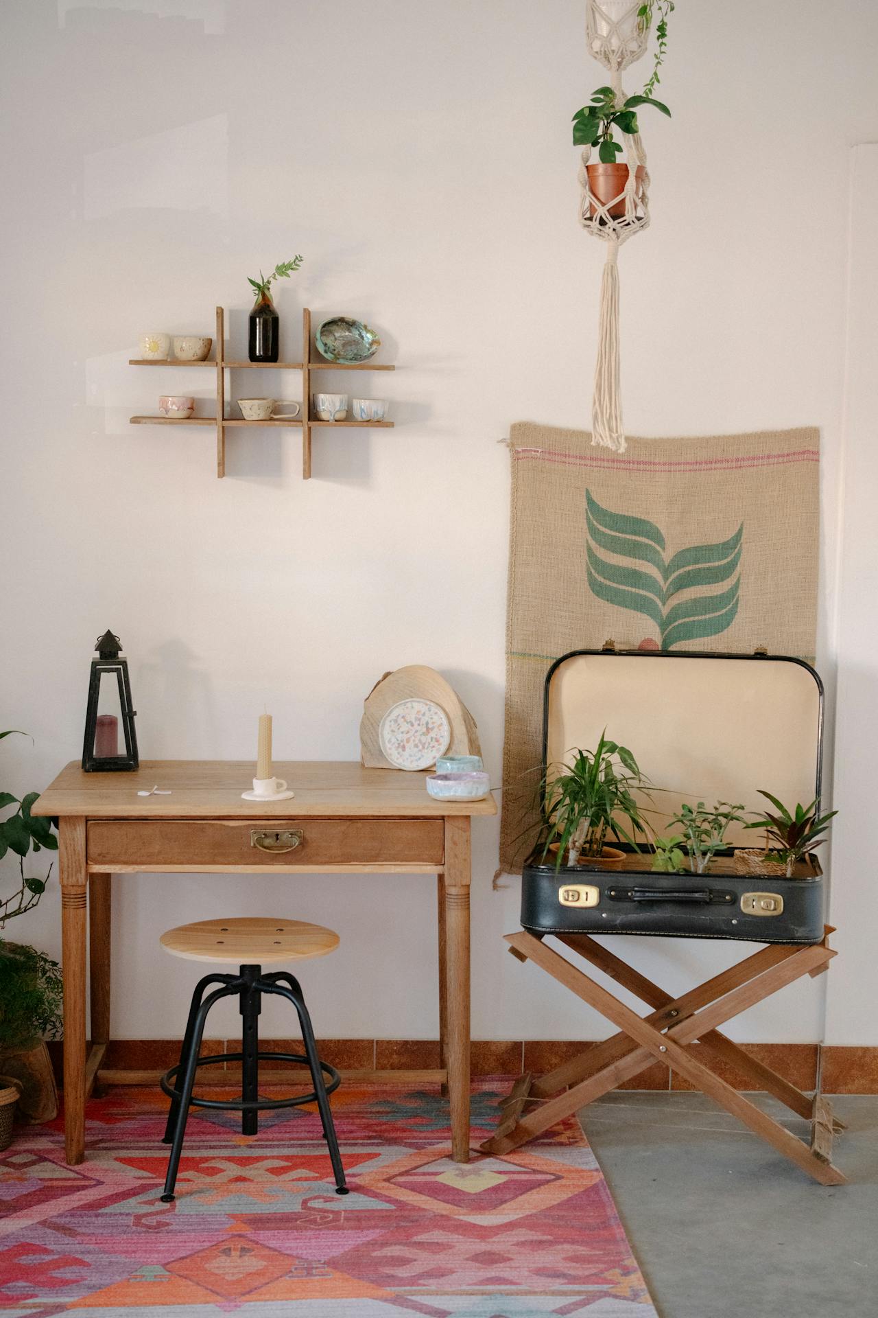 Simple Ways To Fill Your Walls With Personality – That Aren’t Just Prints.